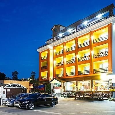Leselect Pension Каннын Экстерьер фото