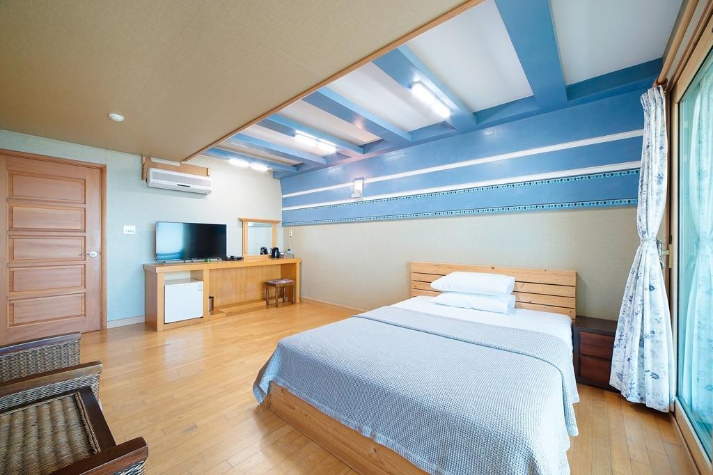 Leselect Pension Каннын Экстерьер фото
